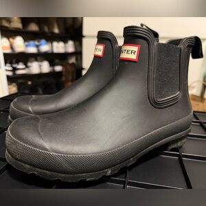 Hunter Matte Black Chelsea Ankle Boots